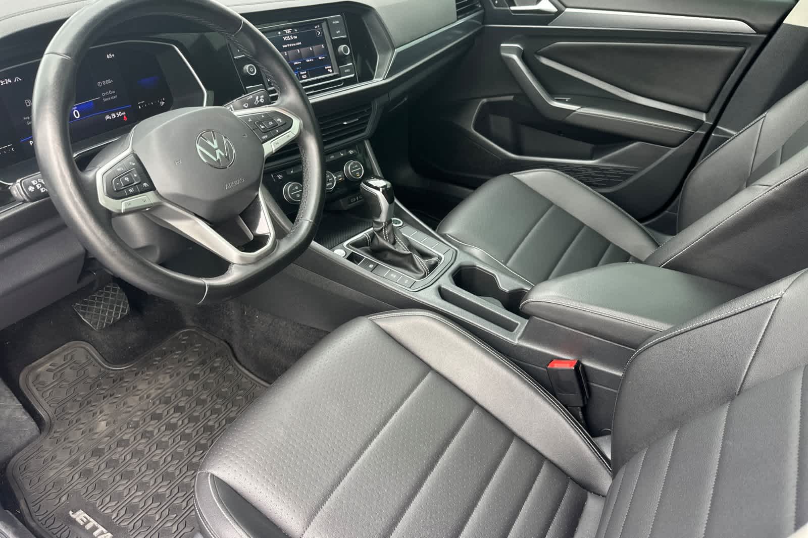 Thumbnail: 2022 Volkswagen Jetta - 11