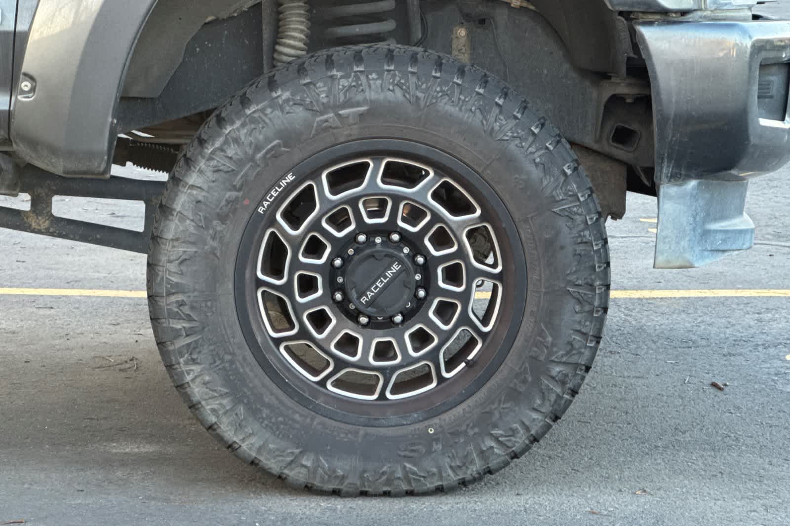 Thumbnail: 2017 Ford F-350 - 6