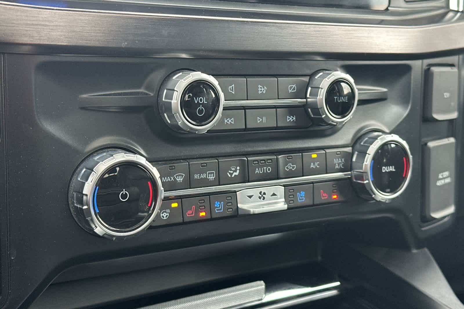 Thumbnail: 2023 Ford F-250 - 20