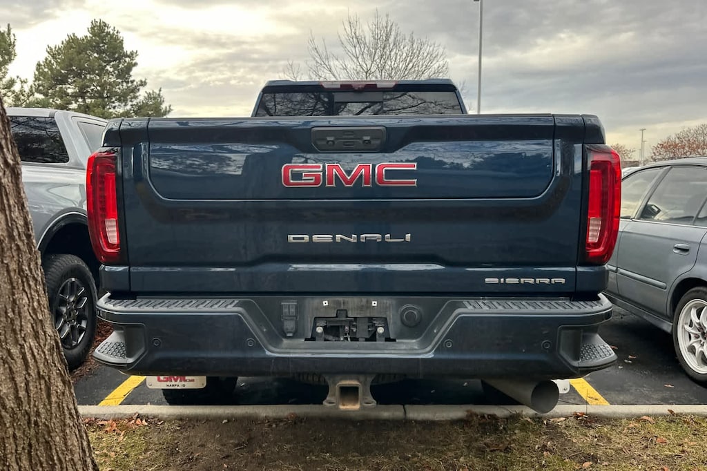 Used 2020 GMC Sierra 2500HD Denali Truck Crew Cab