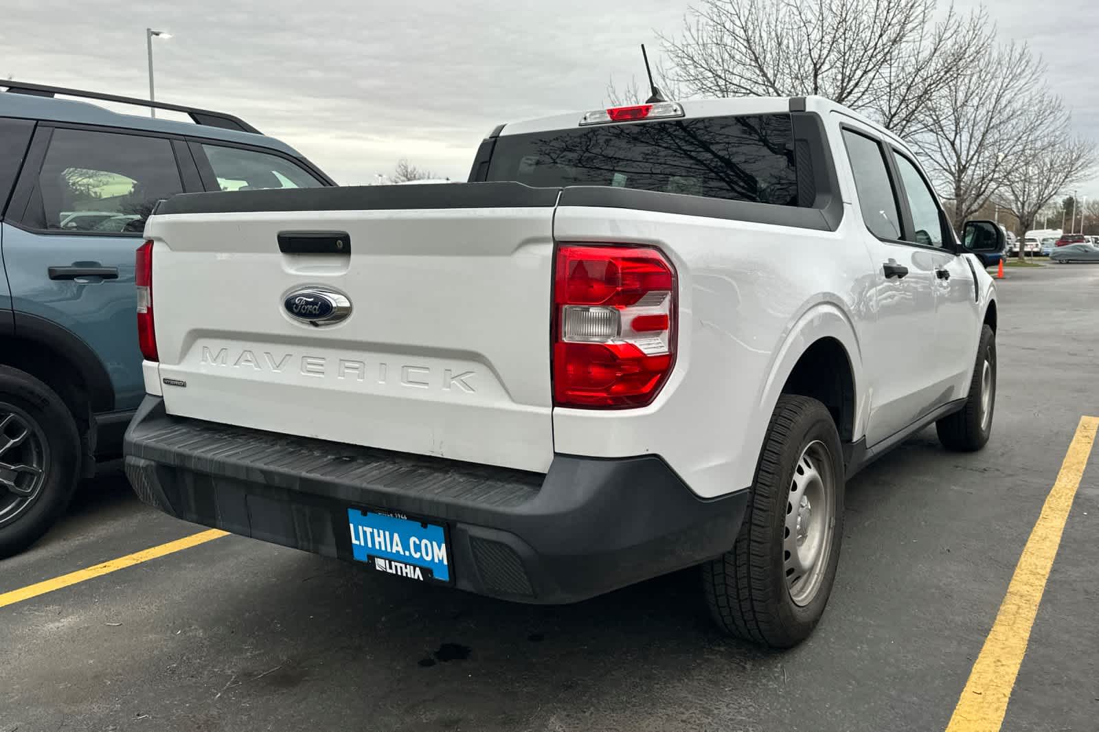 Thumbnail: 2022 Ford Maverick - 4