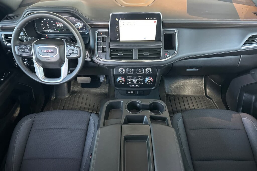 Used 2024 GMC Yukon SLE SUV