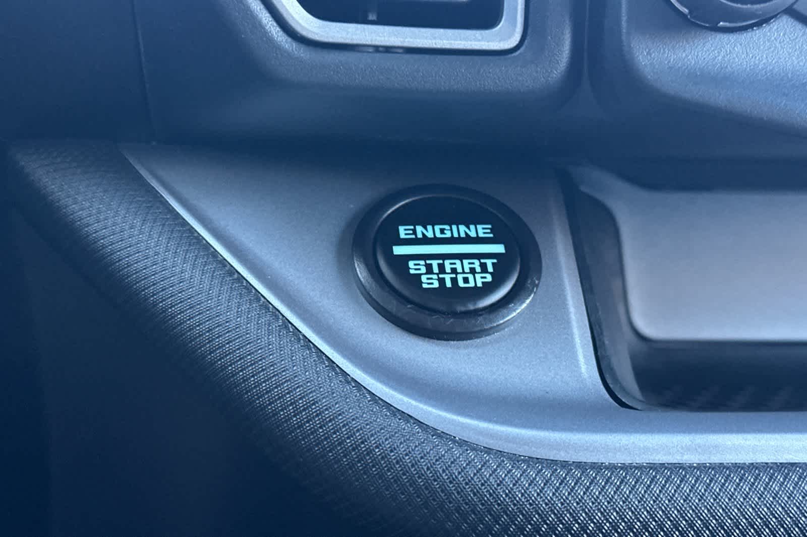 Thumbnail: 2023 Ford Bronco Sport - 22