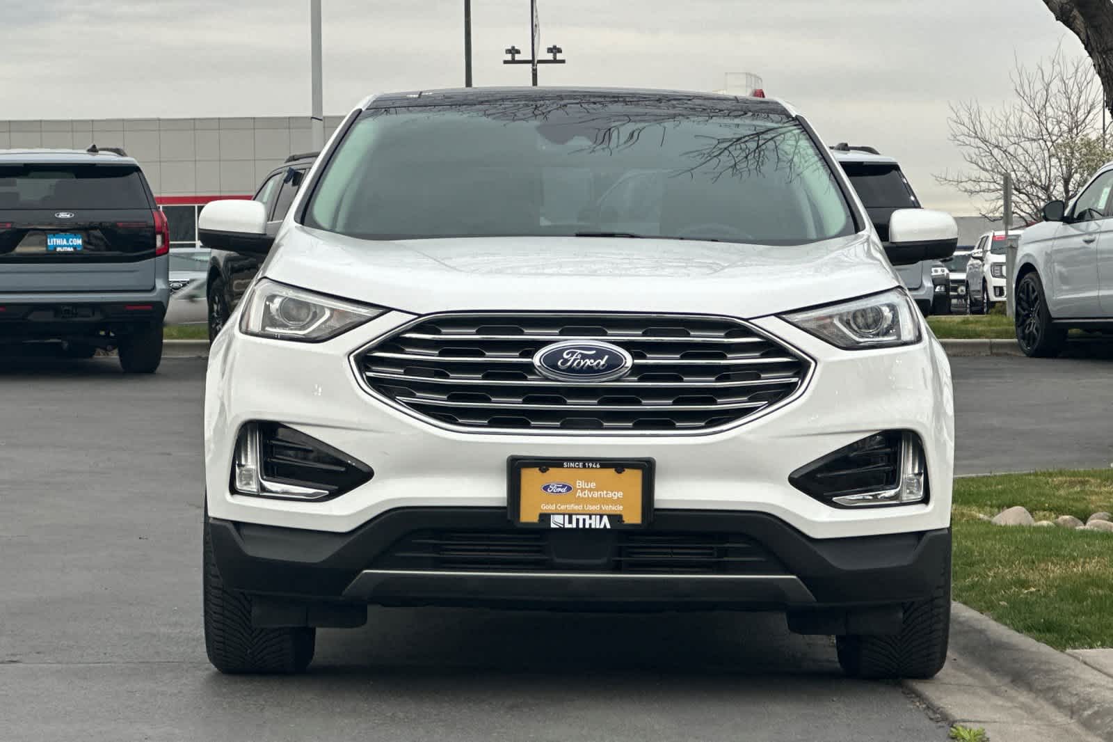 Thumbnail: 2022 Ford Edge - 10