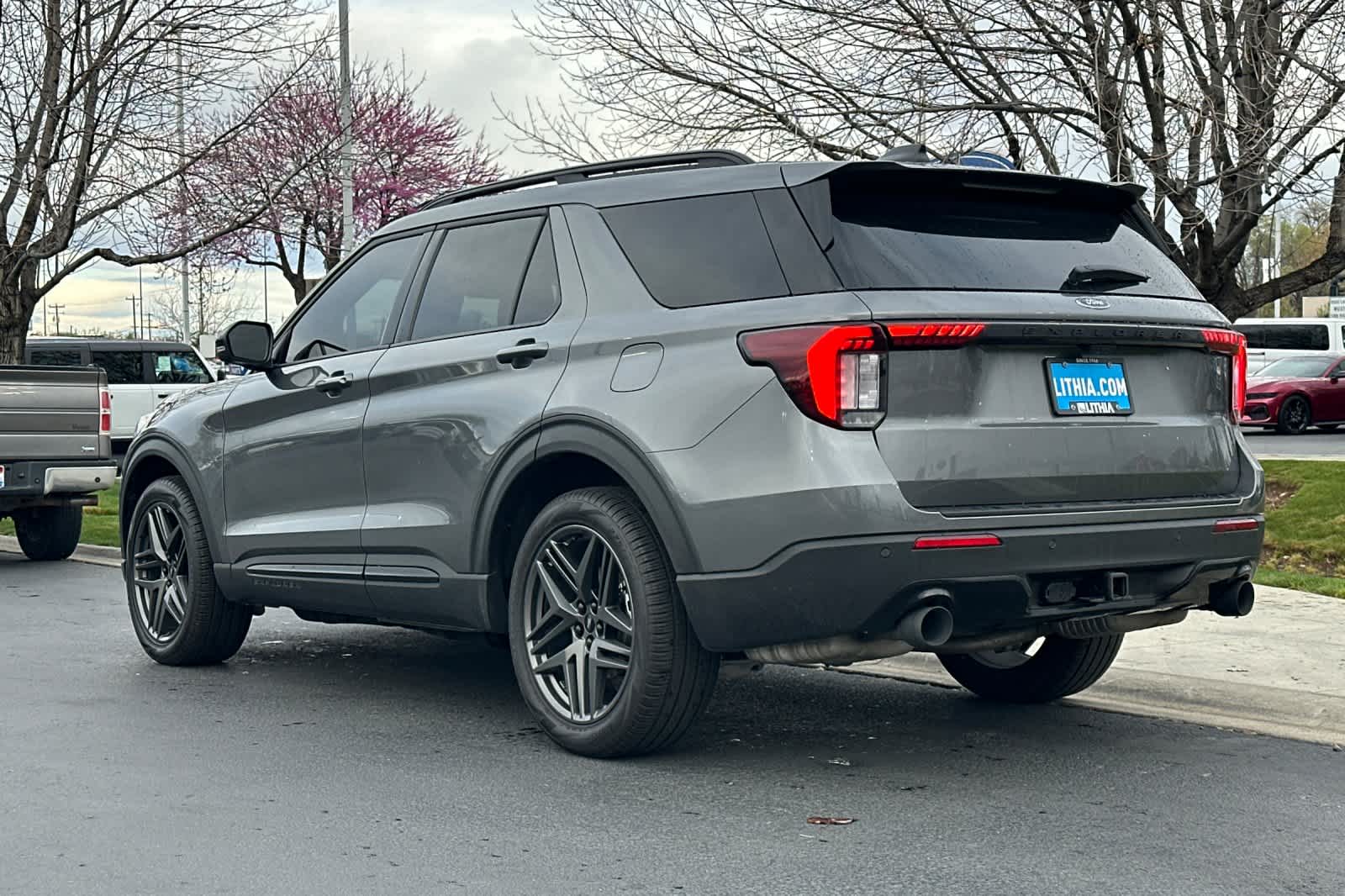 Thumbnail: 2026 Ford Explorer - 6