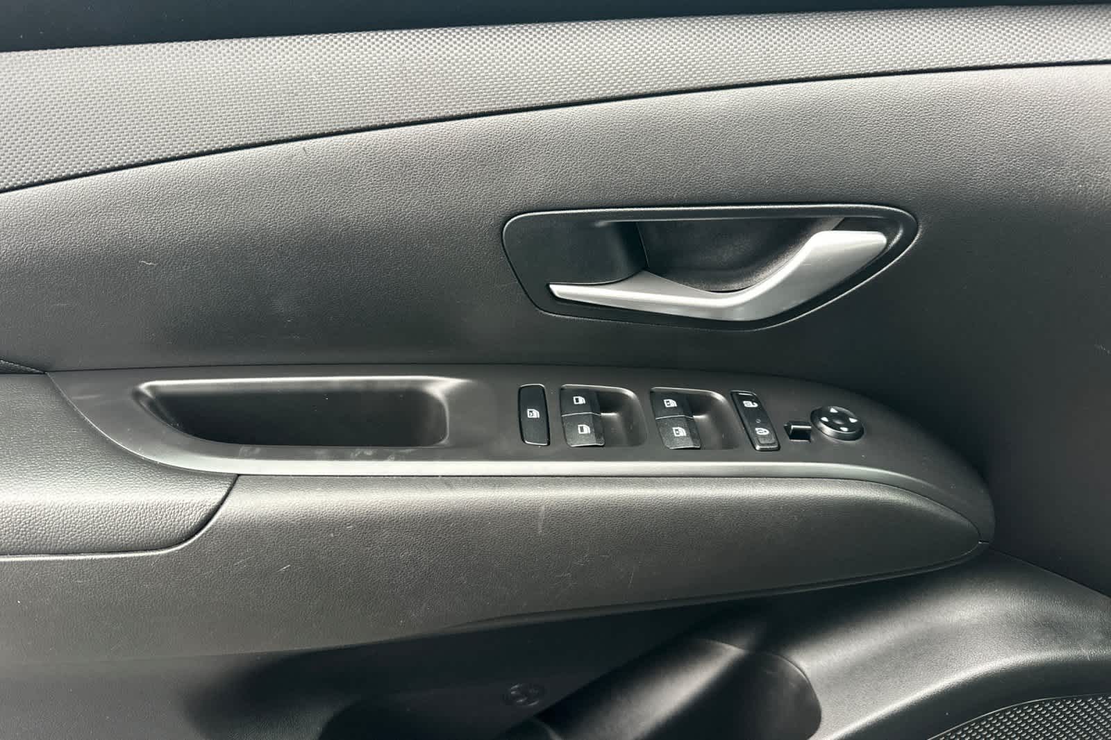 Thumbnail: 2023 Hyundai Tucson - 12