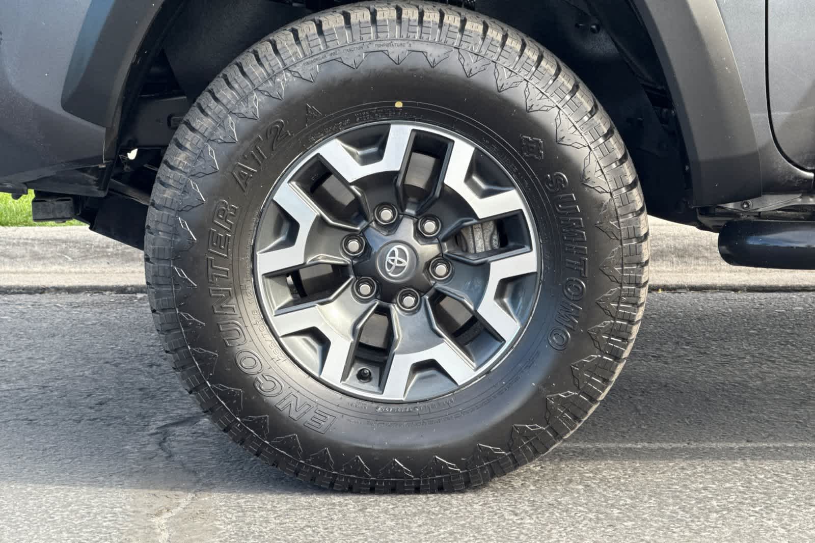 Thumbnail: 2023 Toyota Tacoma - 25
