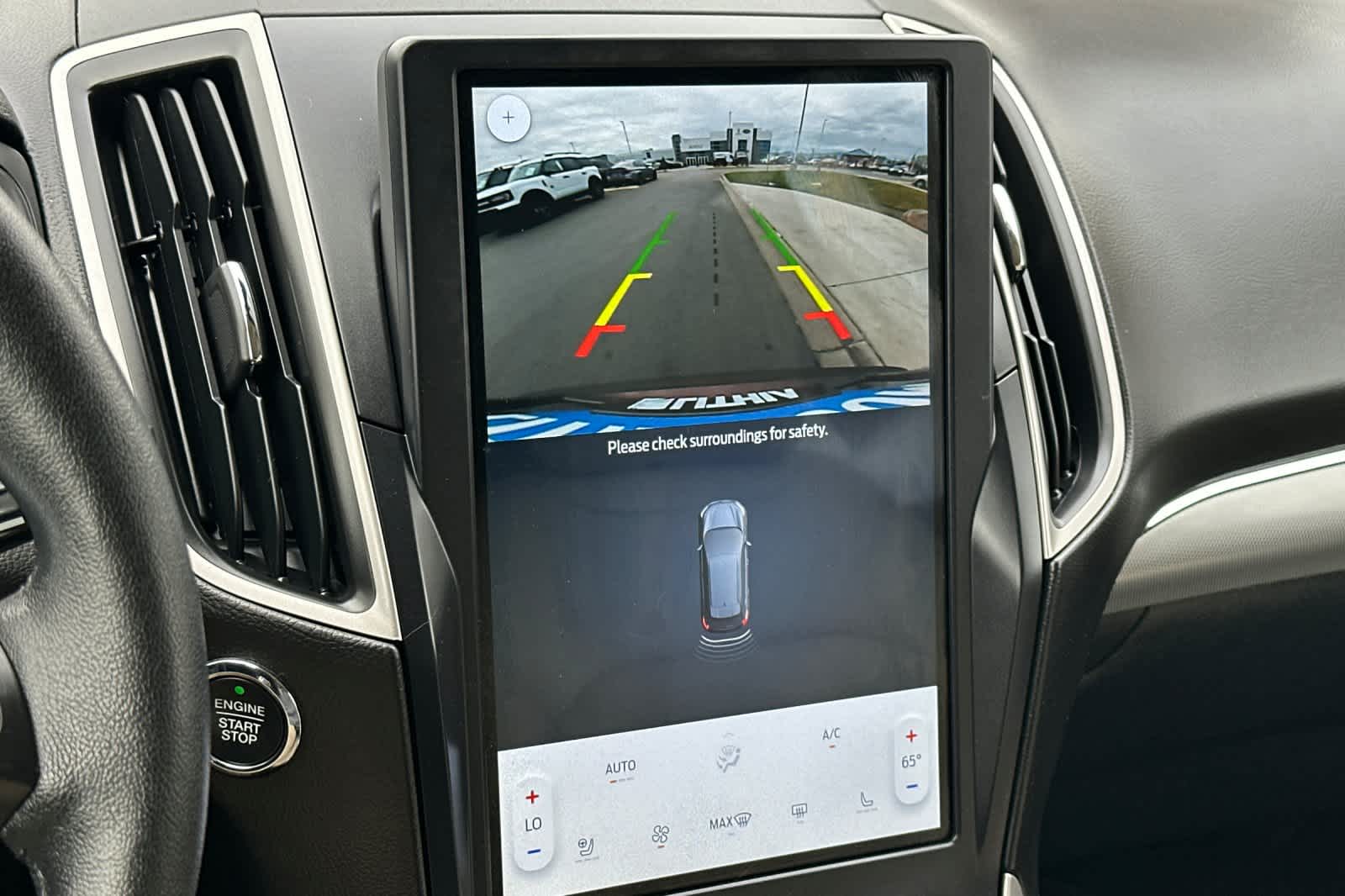 Thumbnail: 2022 Ford Edge - 19