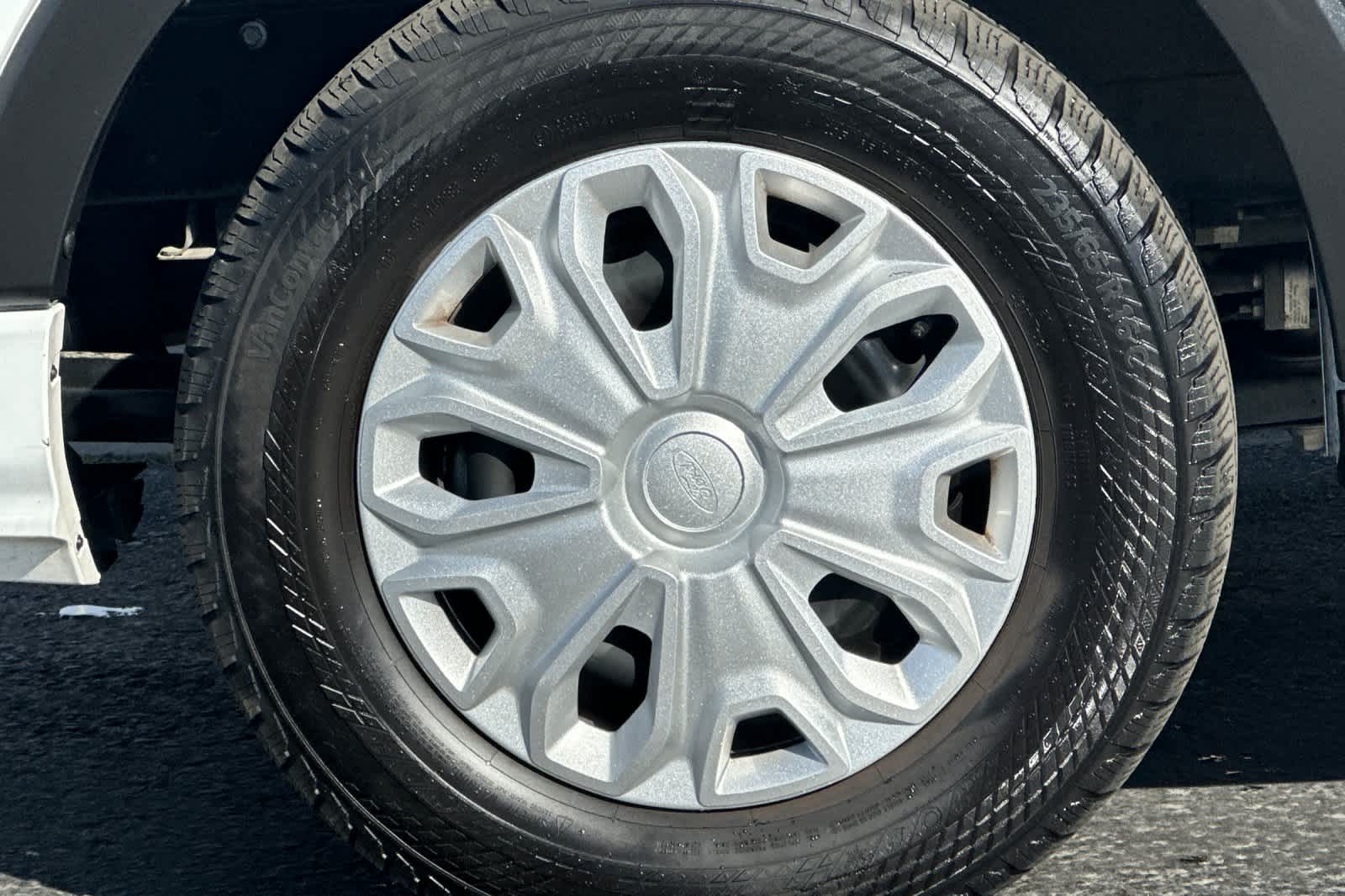 Thumbnail: 2024 Ford Econoline - 27