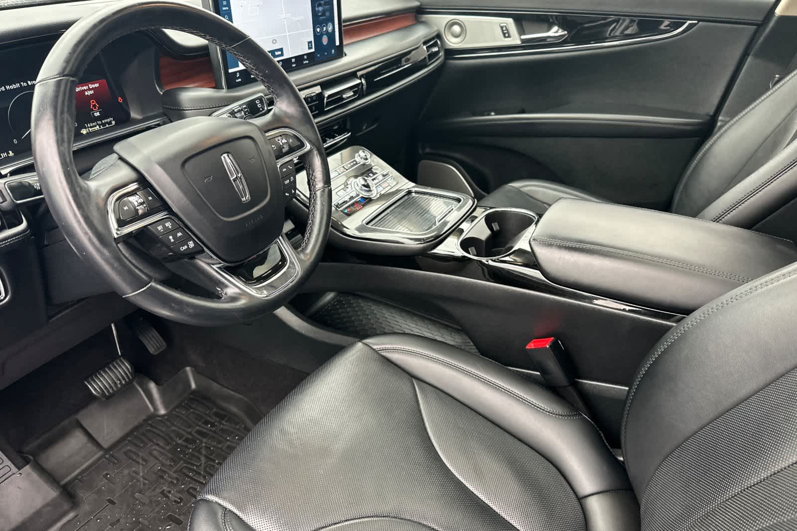 Thumbnail: 2023 Lincoln Nautilus - 11