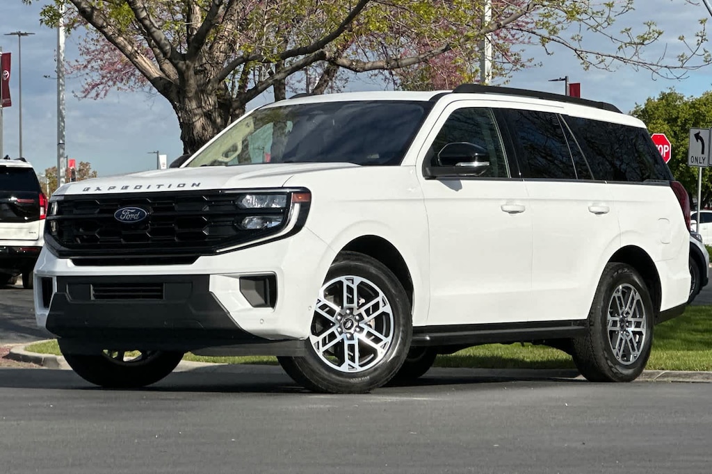 Certified 2025 Ford Expedition Active SUV