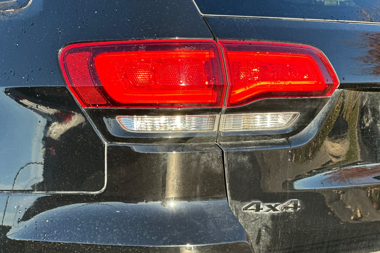 Thumbnail: 2018 Jeep Grand Cherokee - 27