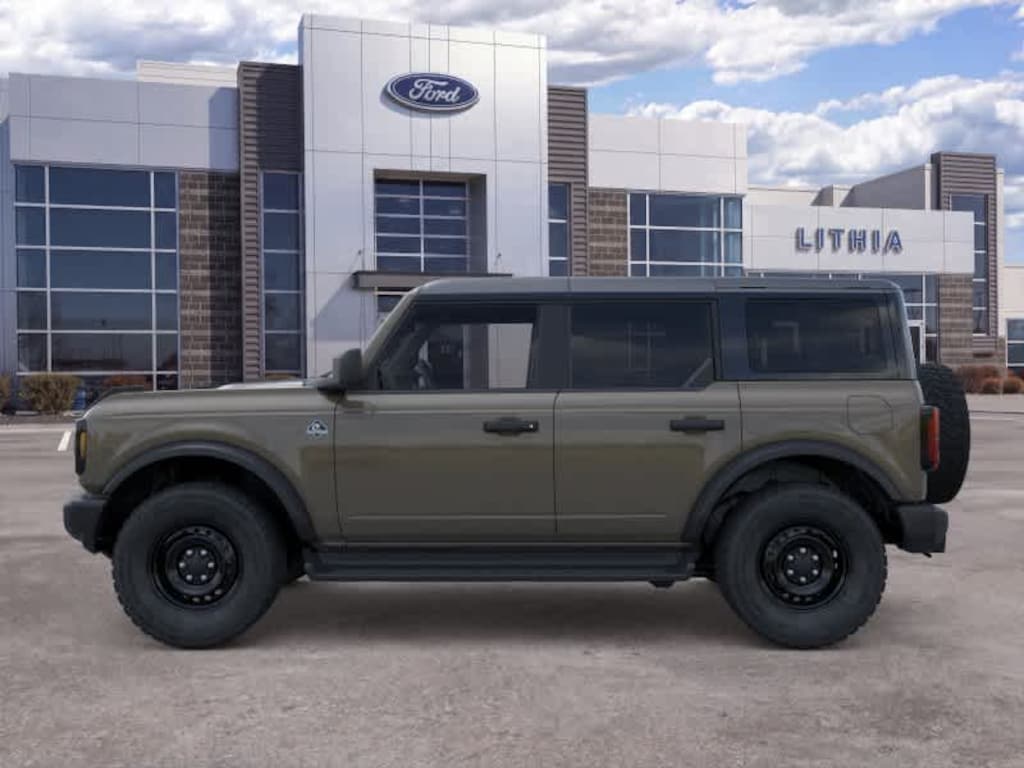 New 2026 Ford Bronco Outer Banks SUV