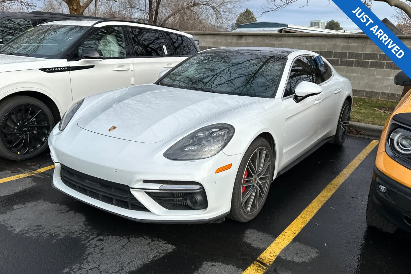 2017 Porsche Panamera Turbo's photo