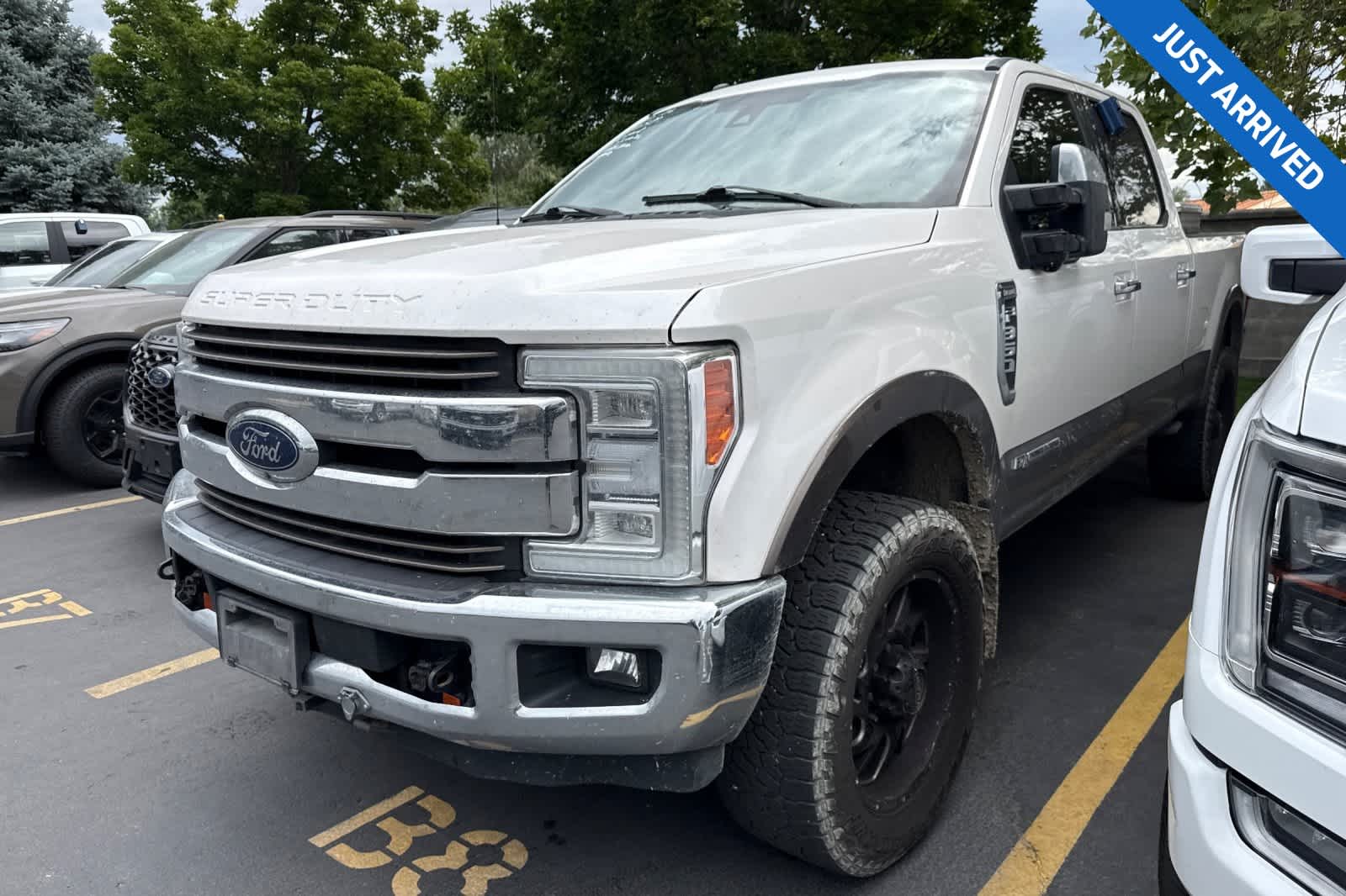 Thumbnail: 2017 Ford F-350 - 1