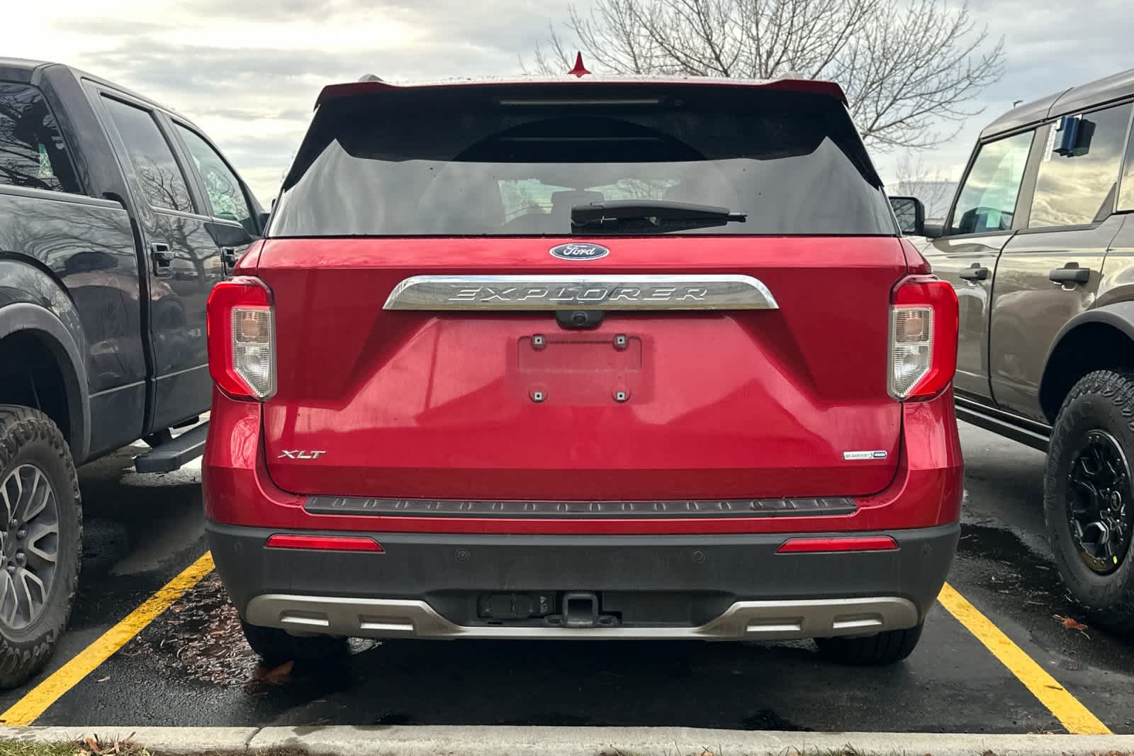 Thumbnail: 2020 Ford Explorer - 4