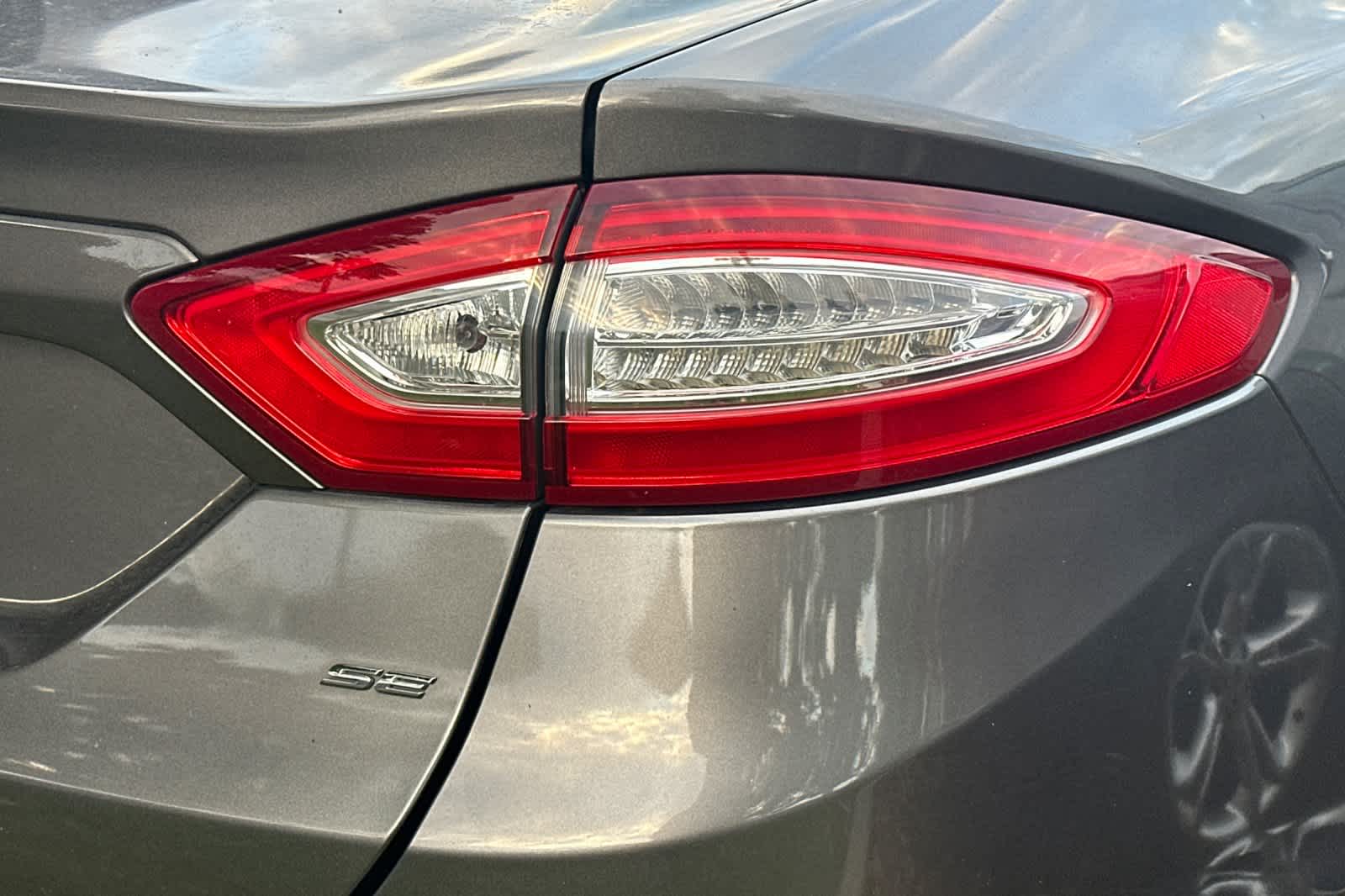 Thumbnail: 2014 Ford Fusion - 8