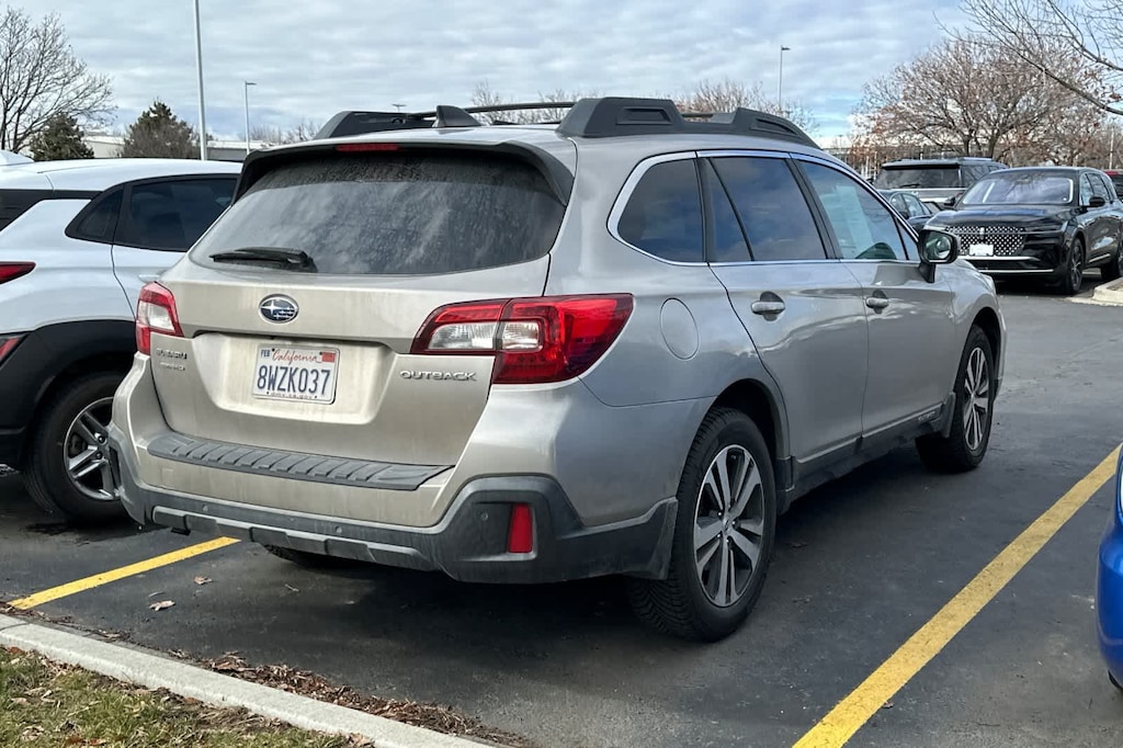 Used 2018 Subaru Outback 2.5i Limited SUV