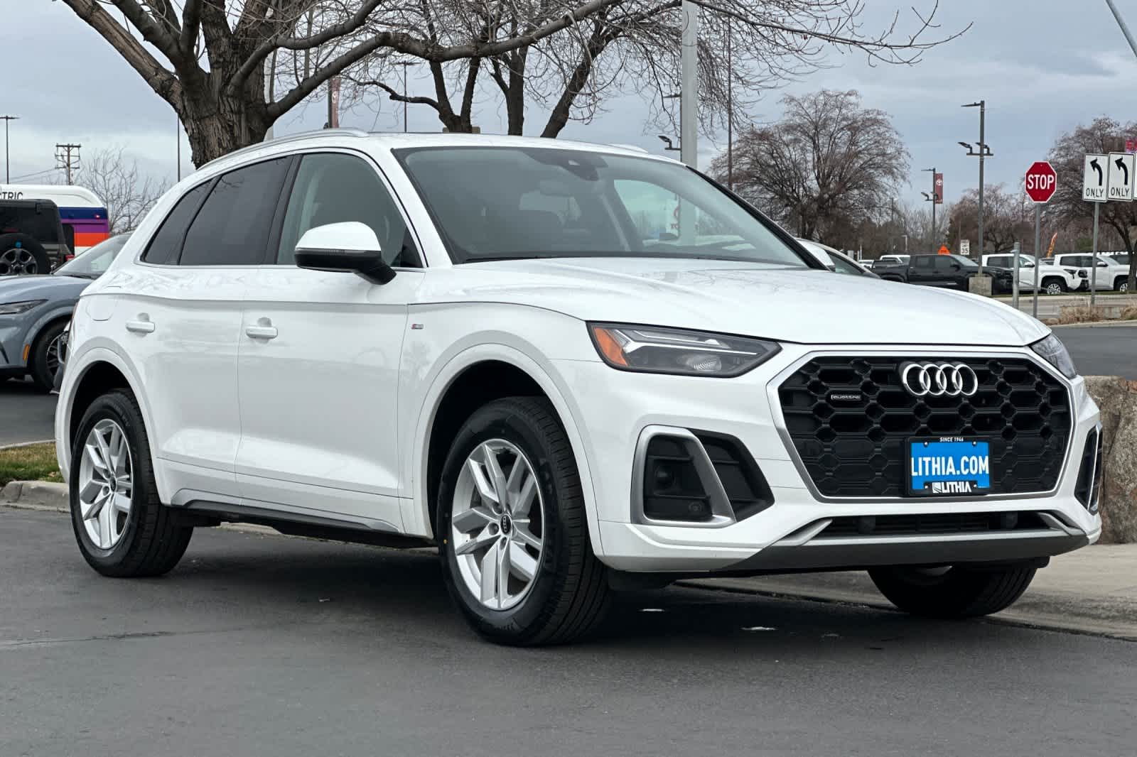 Thumbnail: 2023 Audi Q5 - 9