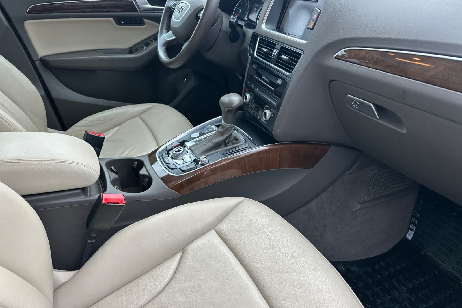 Thumbnail: 2015 Audi Q5 - 16