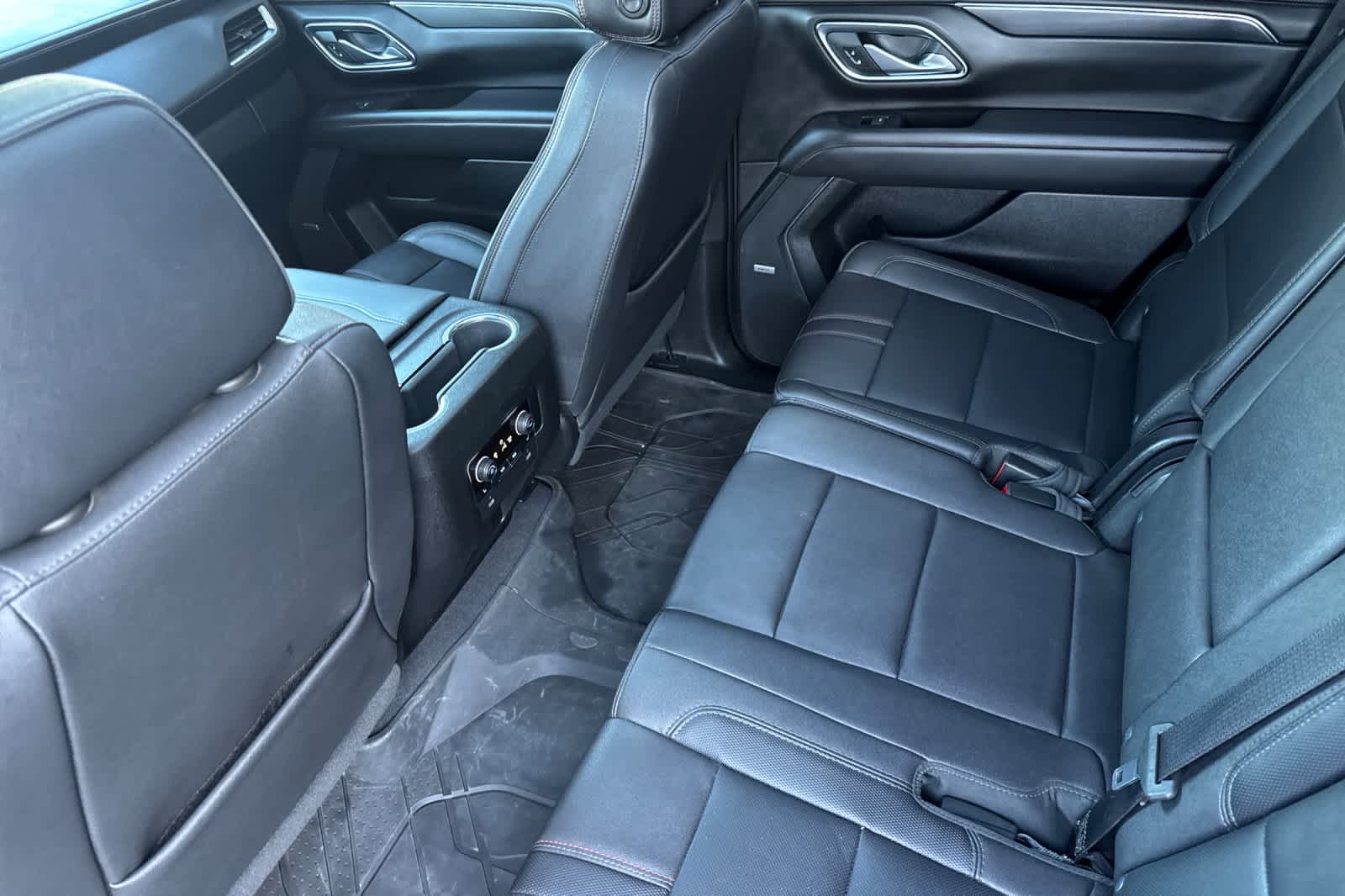 Thumbnail: 2023 Chevrolet Tahoe - 4