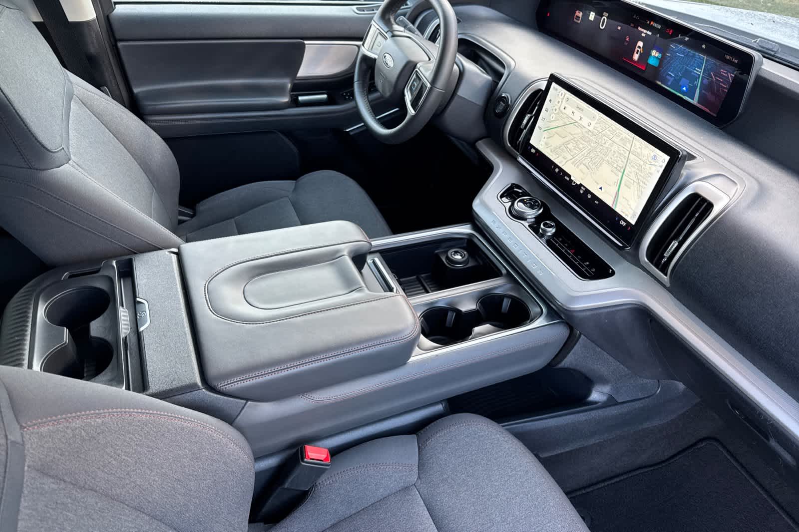 Thumbnail: 2025 Ford Expedition - 17