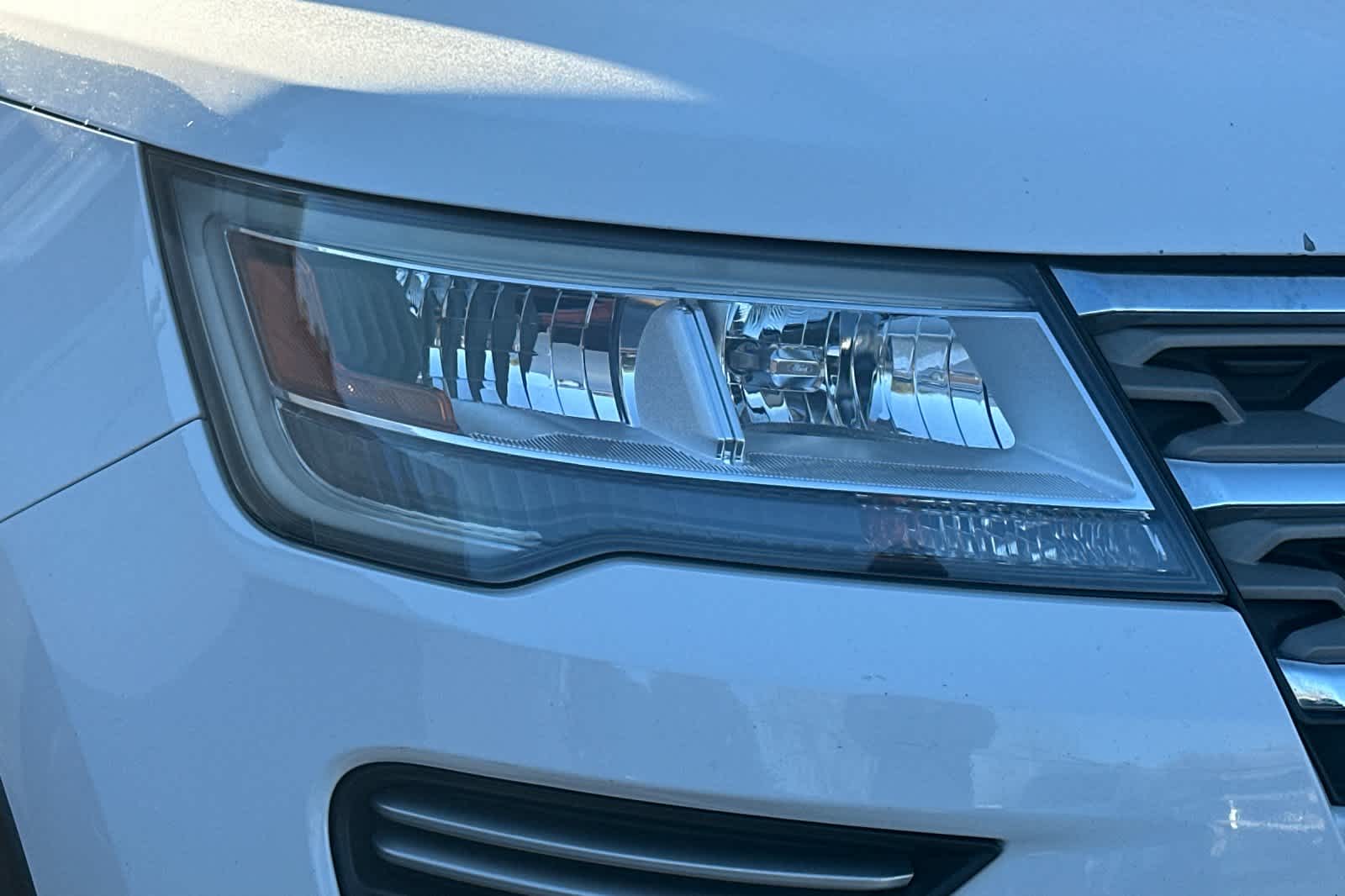 Thumbnail: 2018 Ford Explorer - 9
