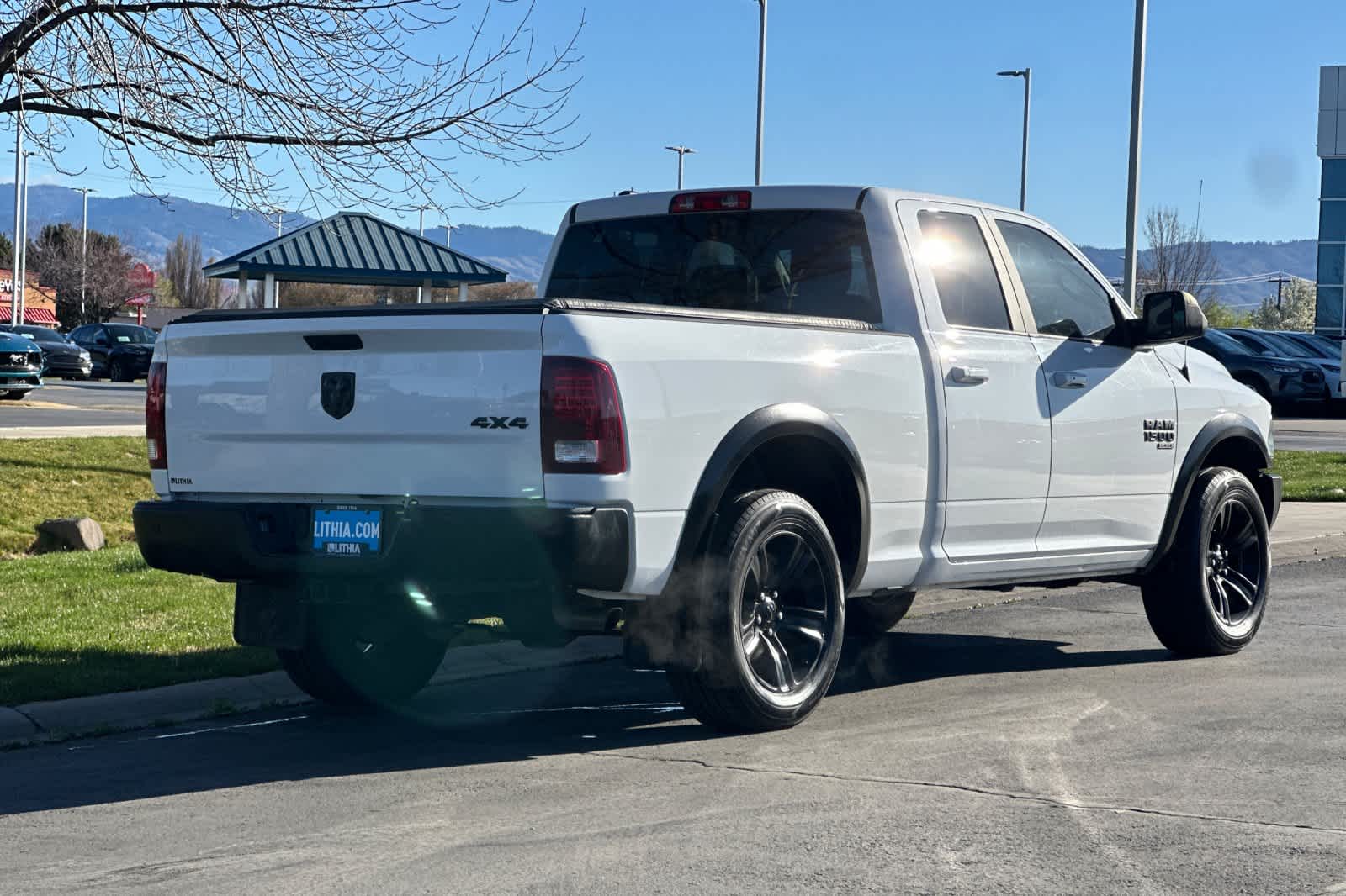 Thumbnail: 2022 RAM 1500 Classic - 2