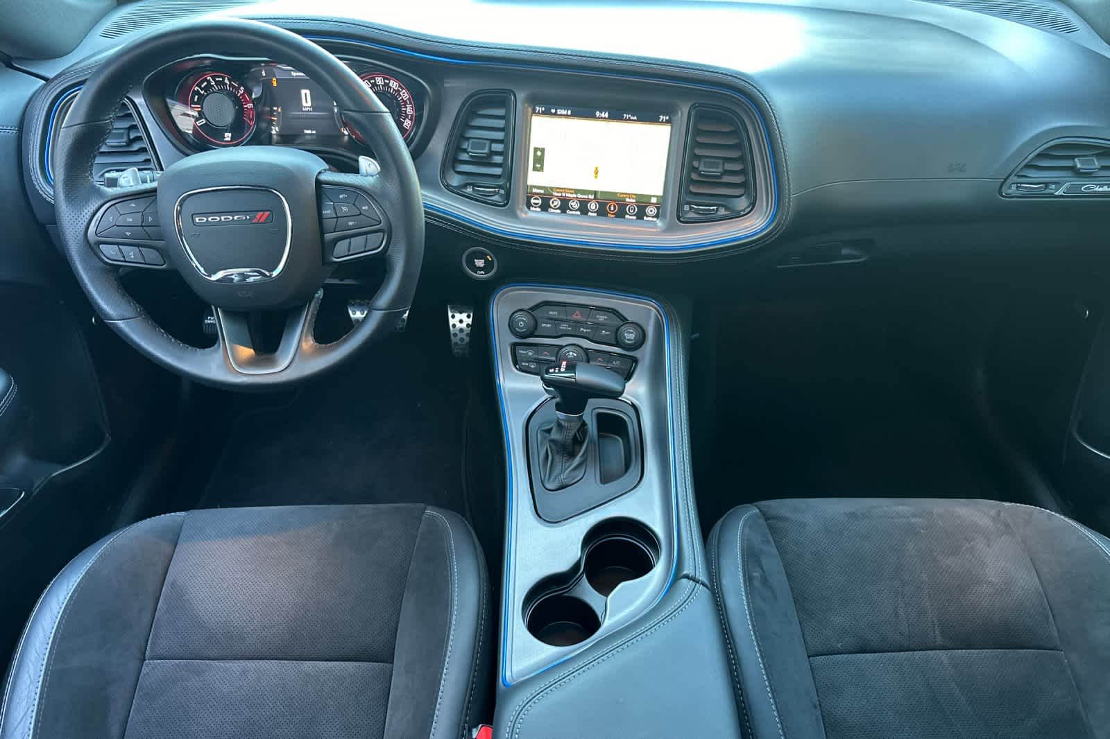 2023 Dodge Challenger GT photo 3