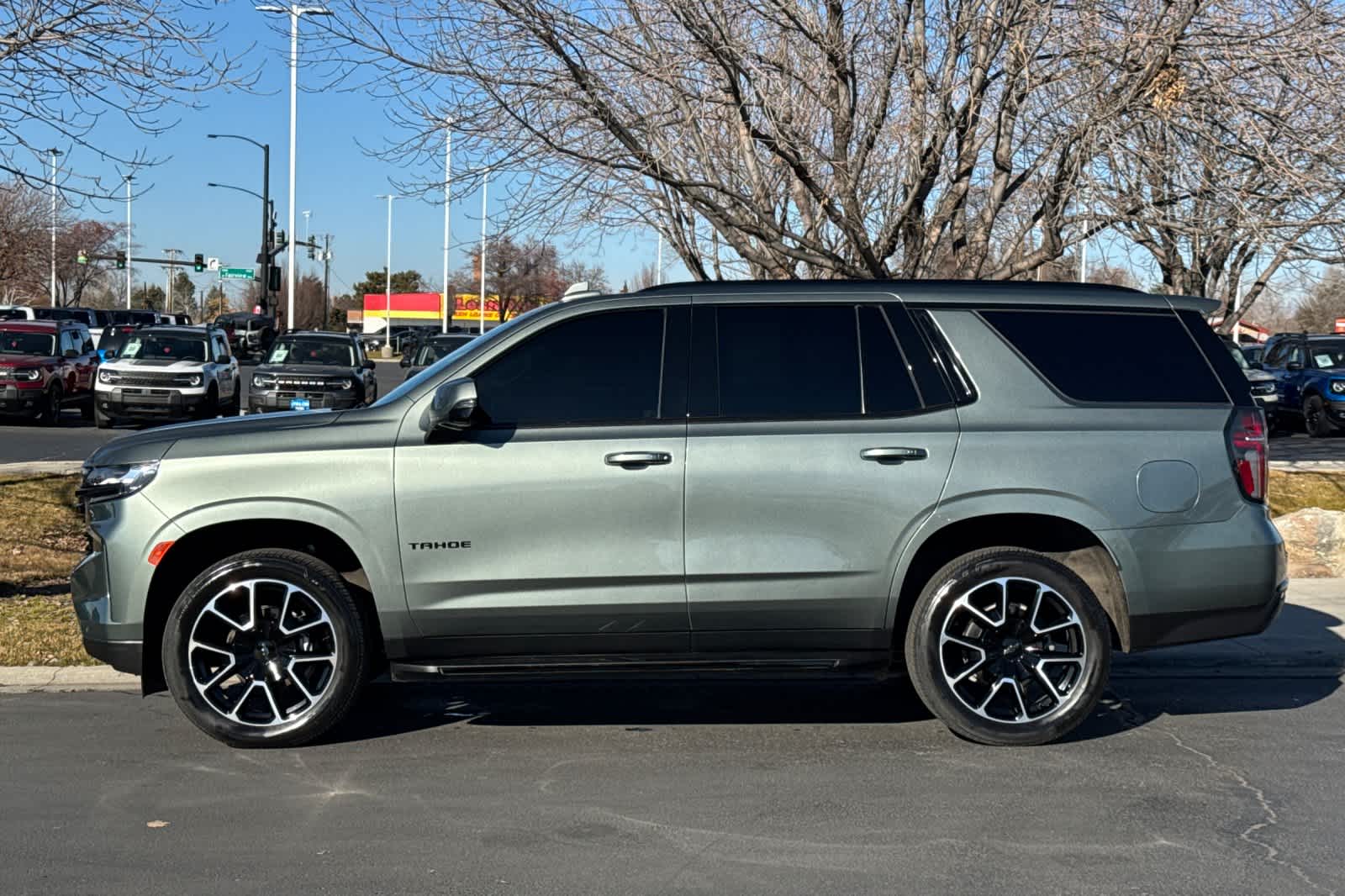 Thumbnail: 2023 Chevrolet Tahoe - 5