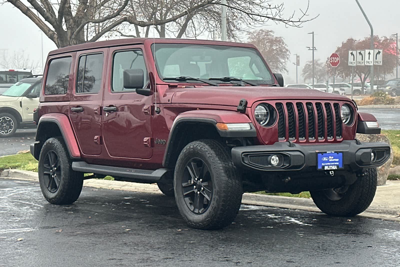 Thumbnail: 2022 Jeep Wrangler - 9