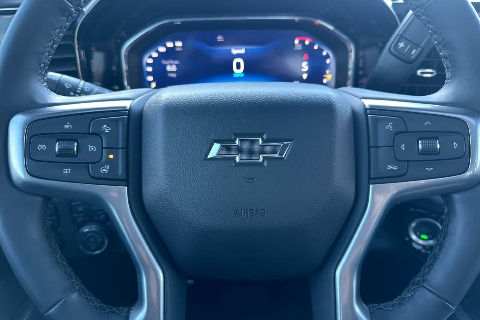 Thumbnail: 2025 Chevrolet Silverado 2500 - 22