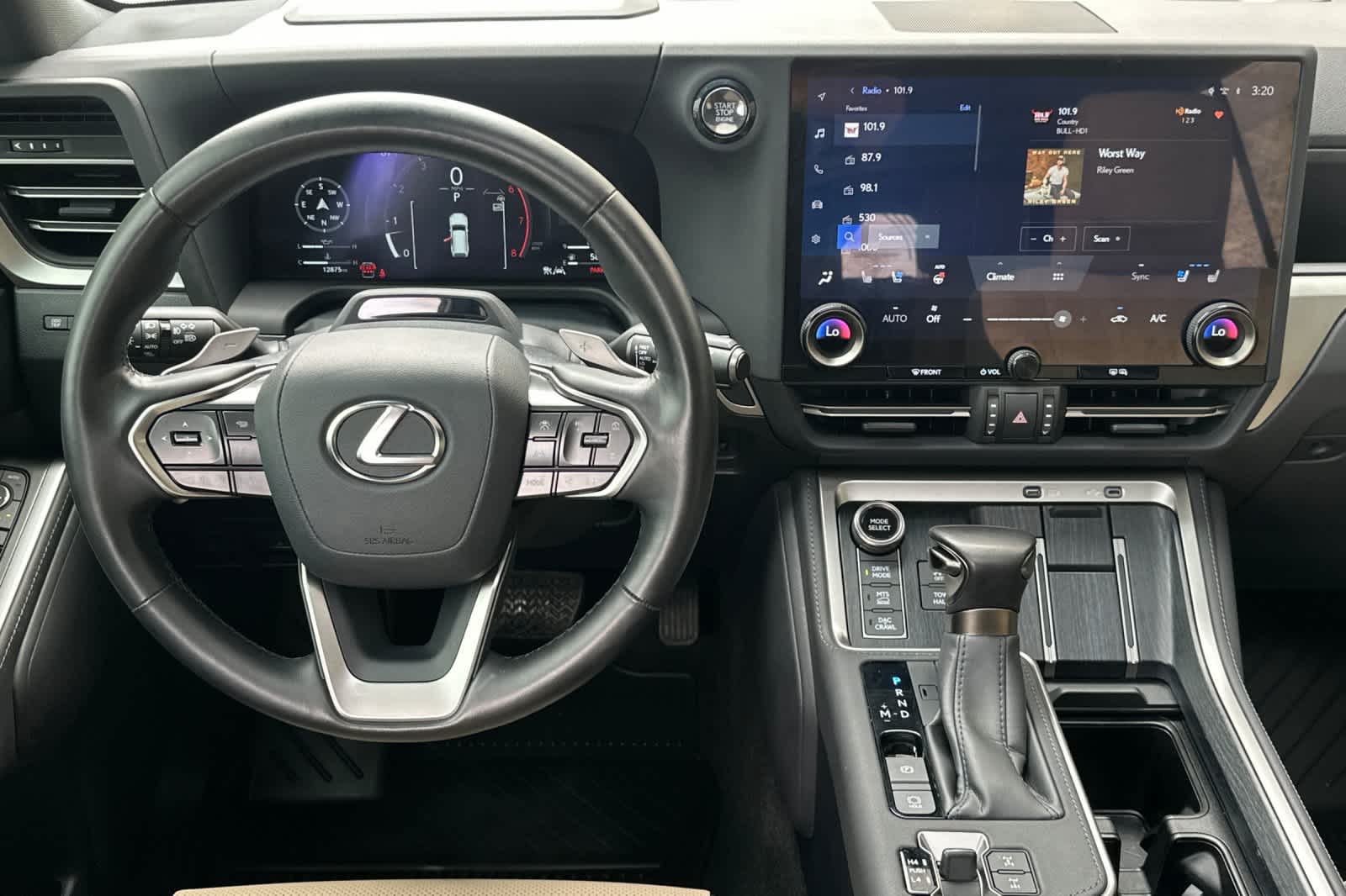 Thumbnail: 2024 Lexus ES - 13