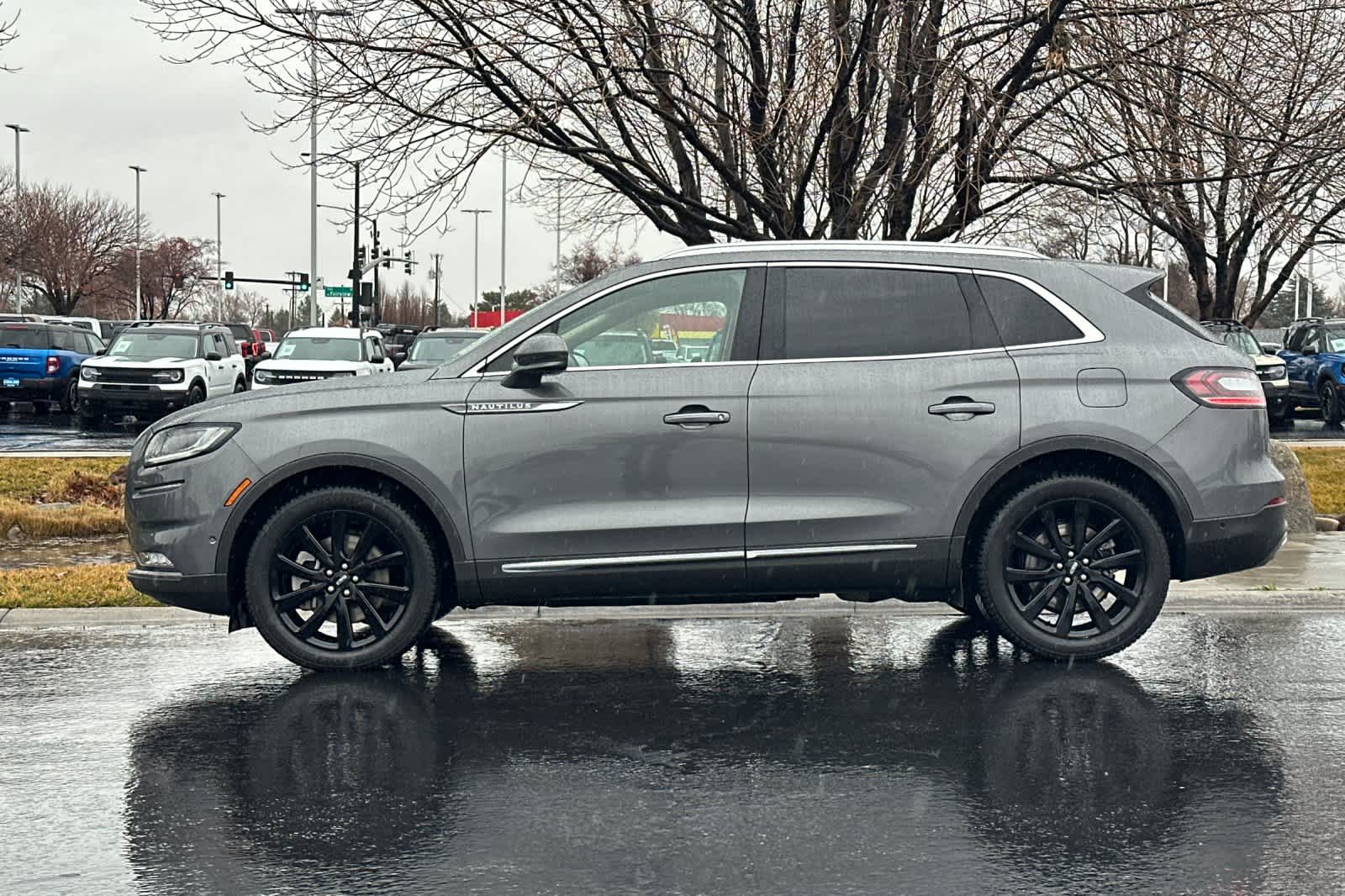 Thumbnail: 2023 Lincoln Nautilus - 5