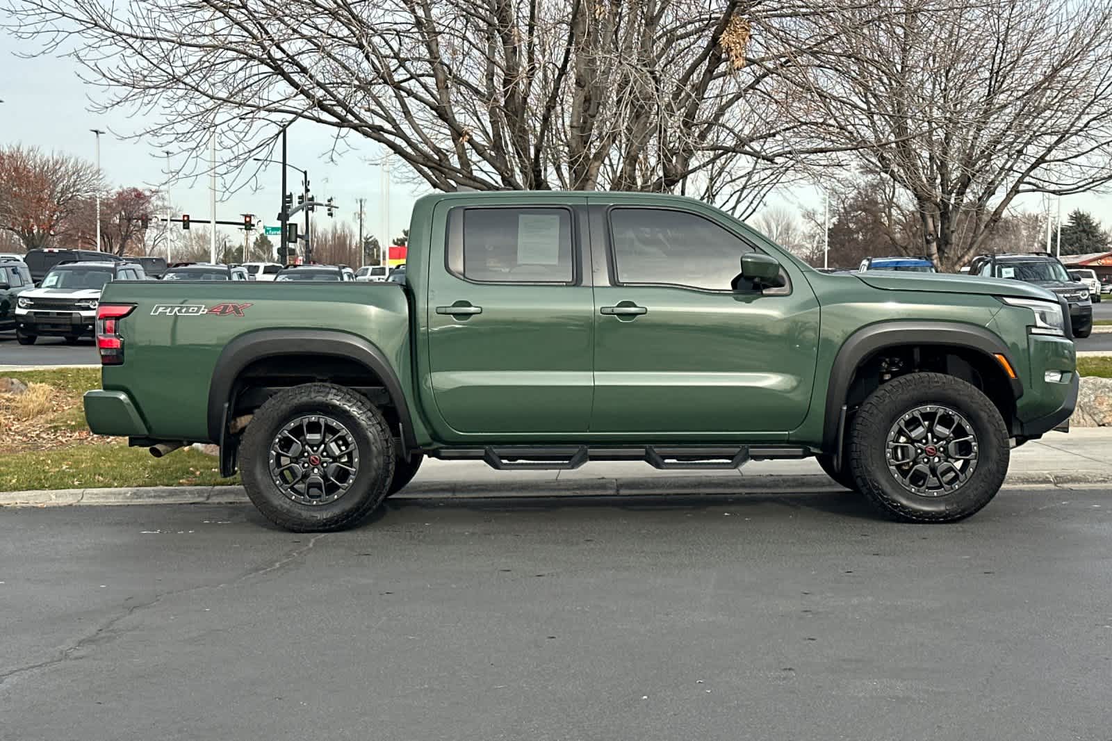 Thumbnail: 2022 Nissan Frontier - 8