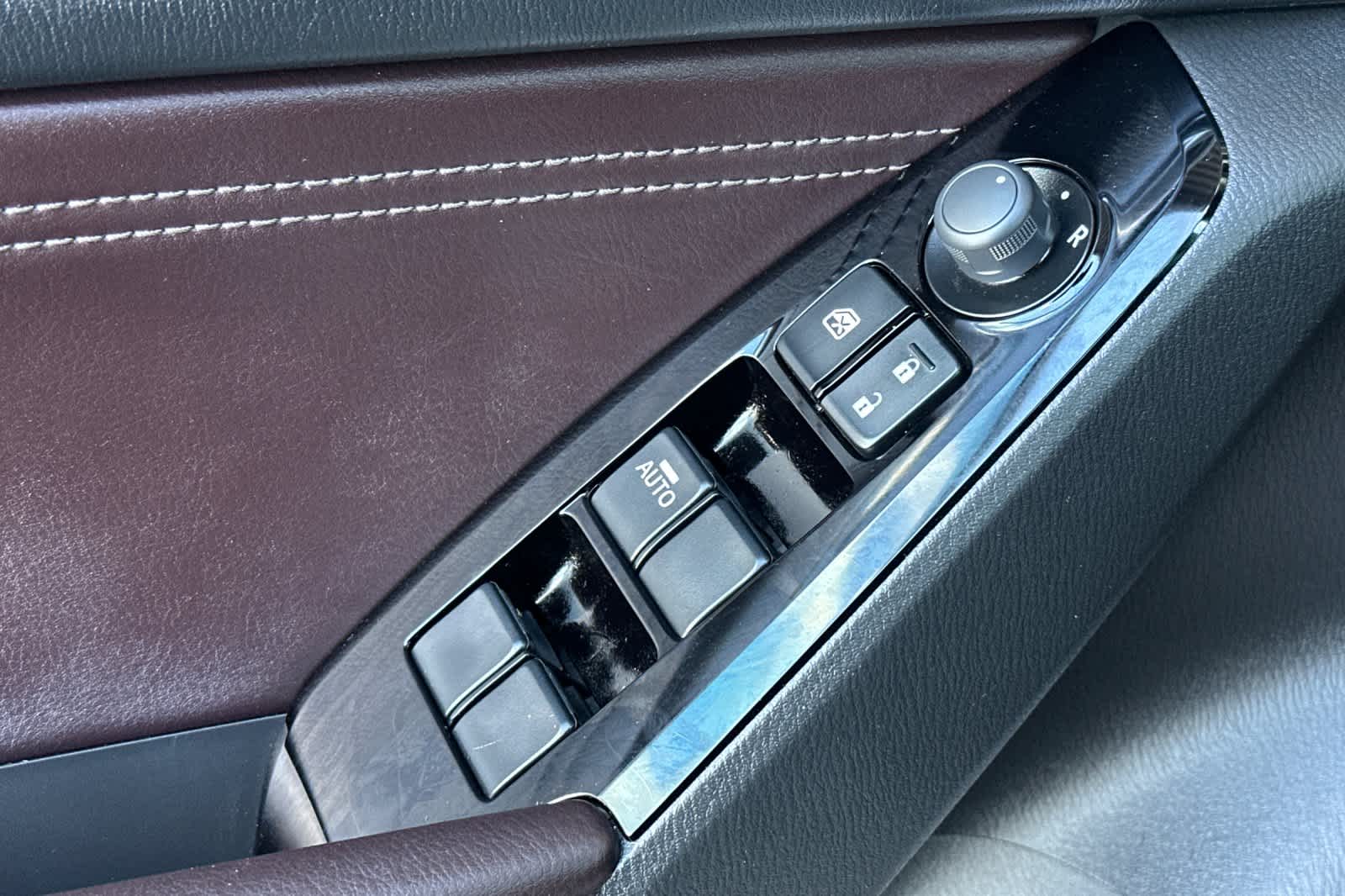 Thumbnail: 2018 Mazda Mazda3 - 13