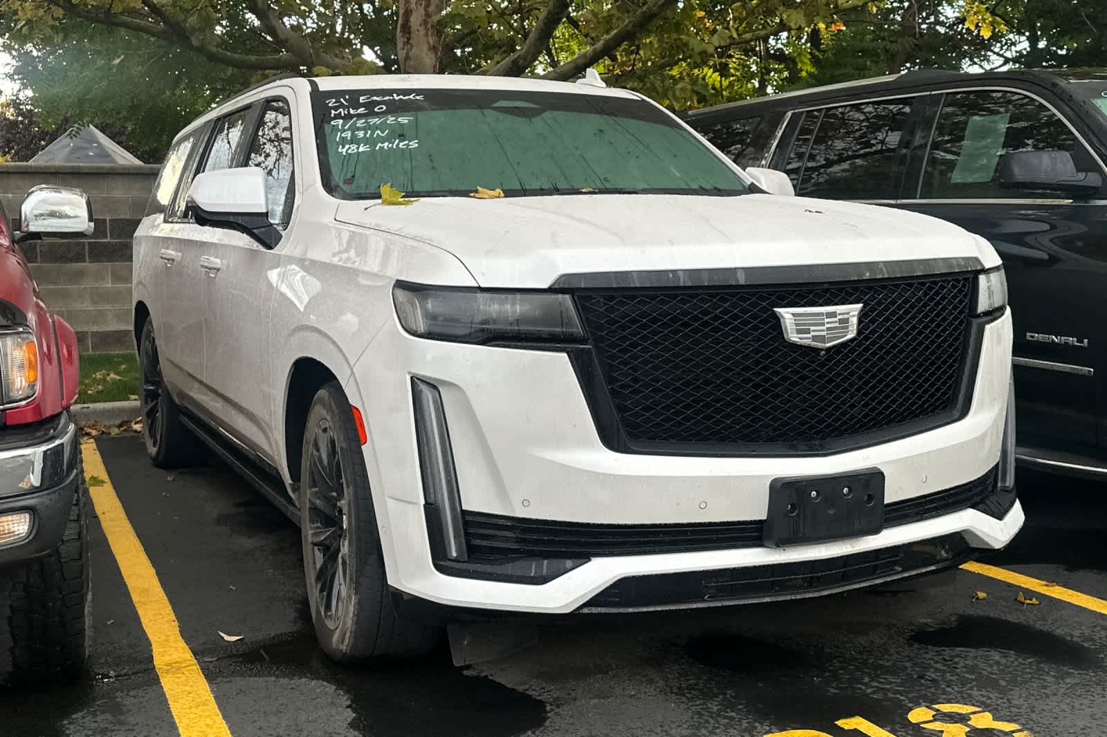 Thumbnail: 2021 Cadillac Escalade - 5