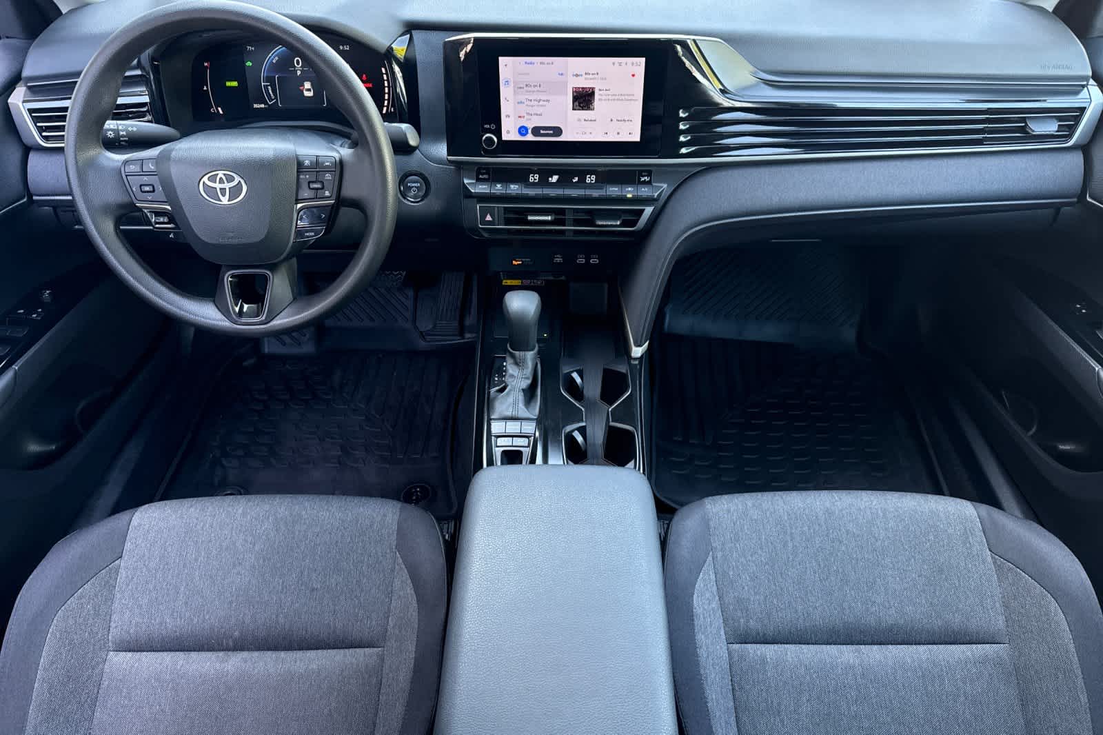 Thumbnail: 2025 Toyota Camry - 3