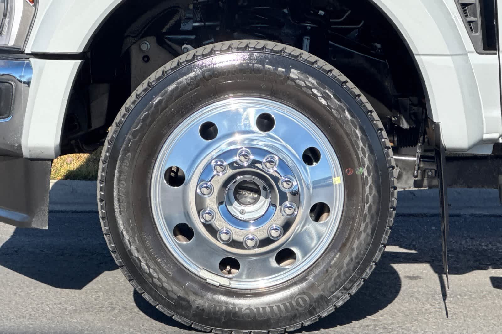 Thumbnail: 2026 Ford F-450 - 26