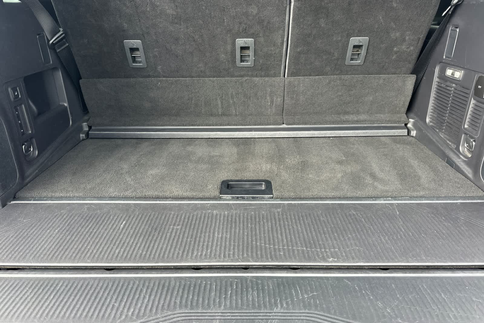 Thumbnail: 2025 Ford Expedition - 16