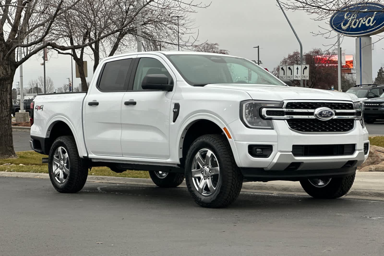 Thumbnail: 2025 Ford Ranger - 9