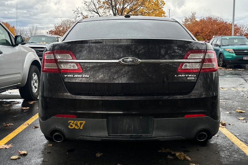 Used 2013 Ford Taurus Limited Sedan