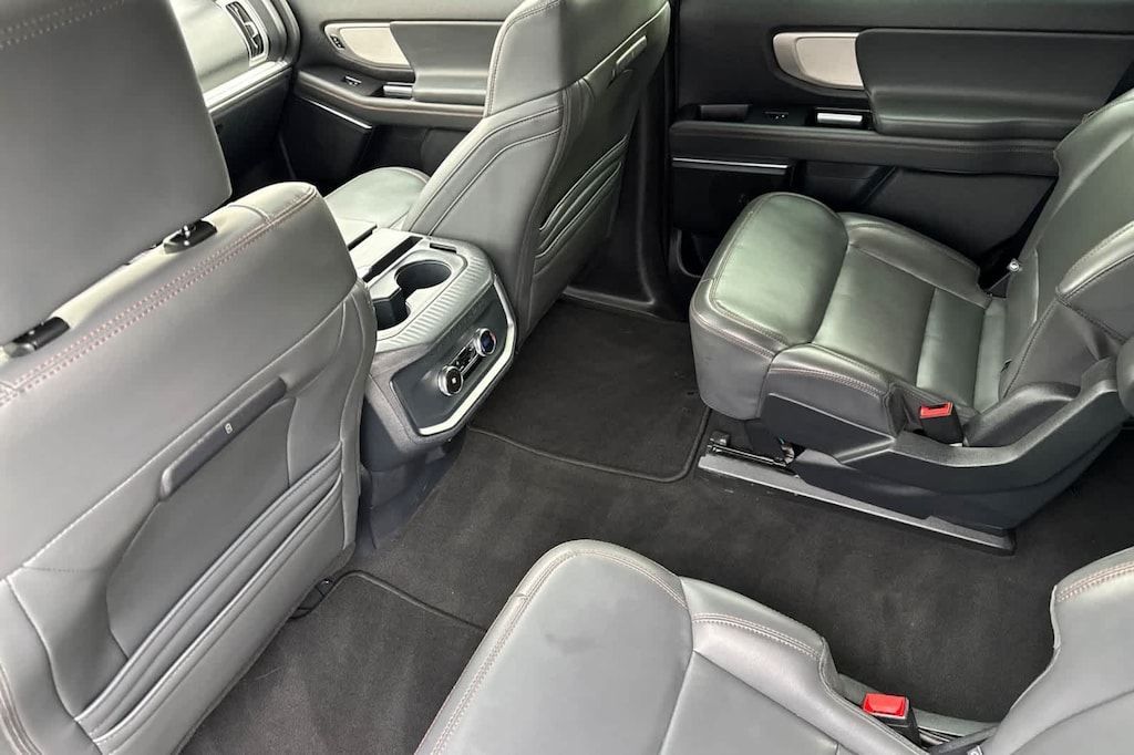 Certified 2025 Ford Expedition Active SUV