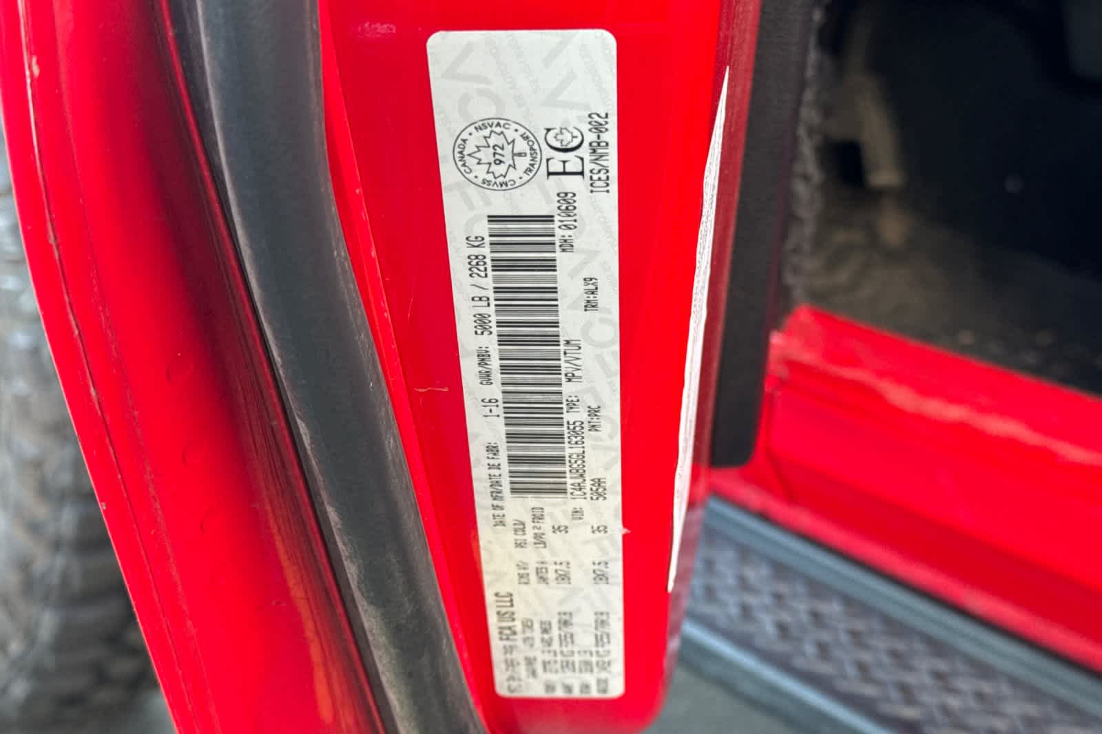 Thumbnail: 2016 Jeep Wrangler - 10