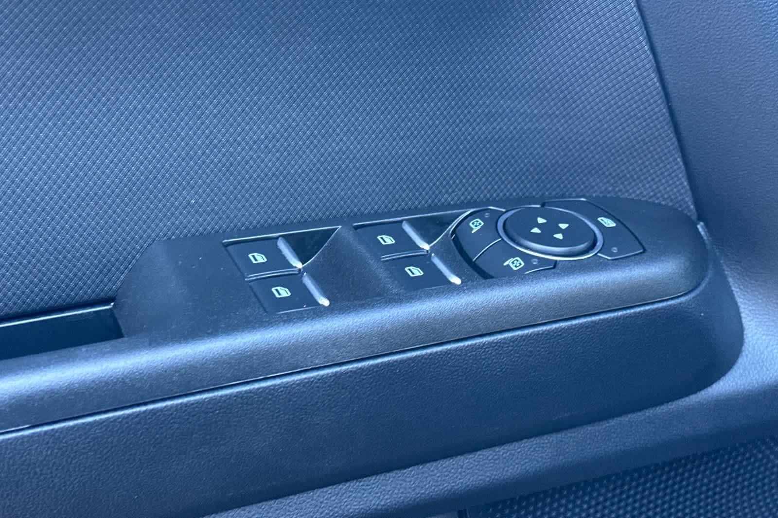 Thumbnail: 2023 Ford Bronco Sport - 13