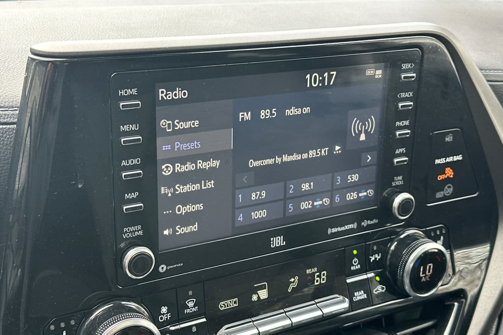 Thumbnail: 2020 Toyota Highlander - 19