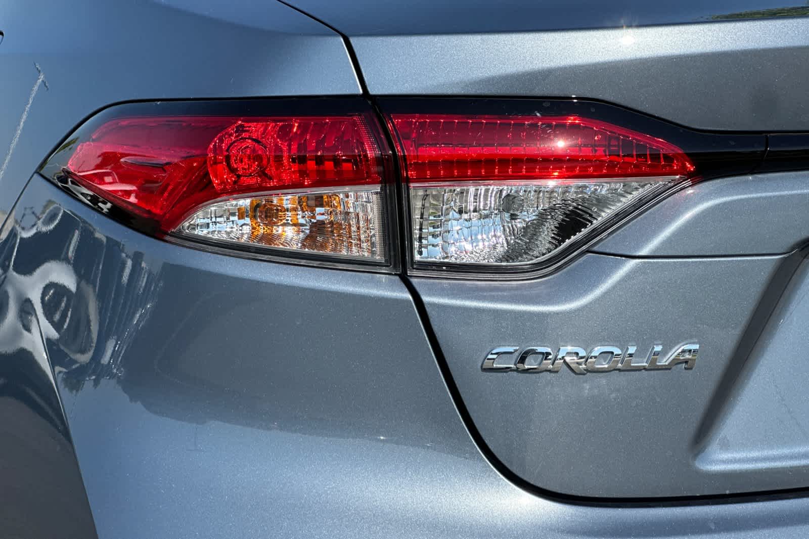 Thumbnail: 2025 Toyota Corolla - 26