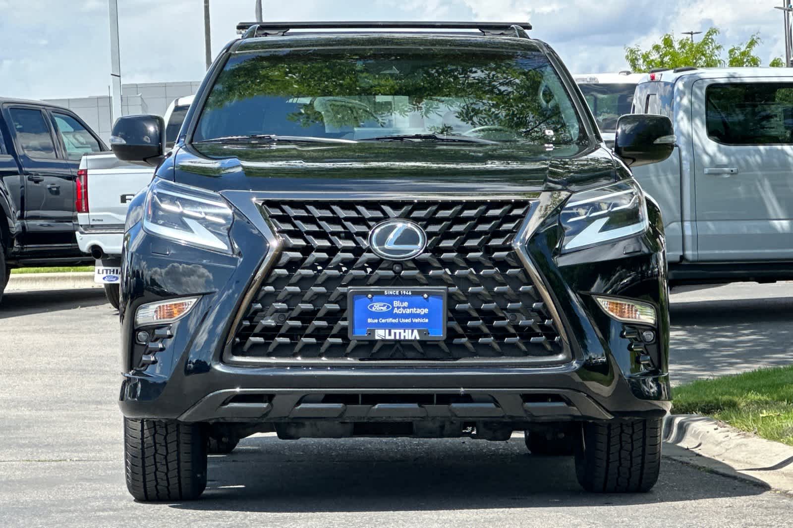Thumbnail: 2023 Lexus GX - 10