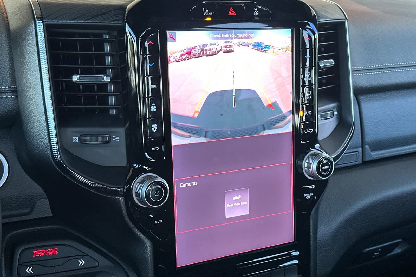 Thumbnail: 2025 RAM 1500 - 19