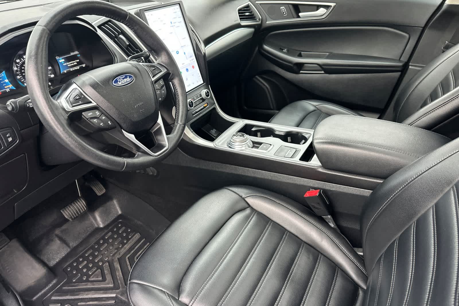 Thumbnail: 2022 Ford Edge - 11